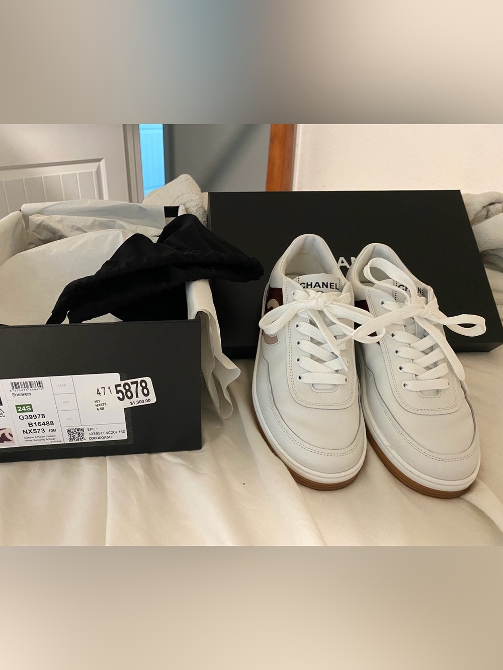CHANEL White Leather Sneakers with Blush and Burgundy Accents and Gum Sole